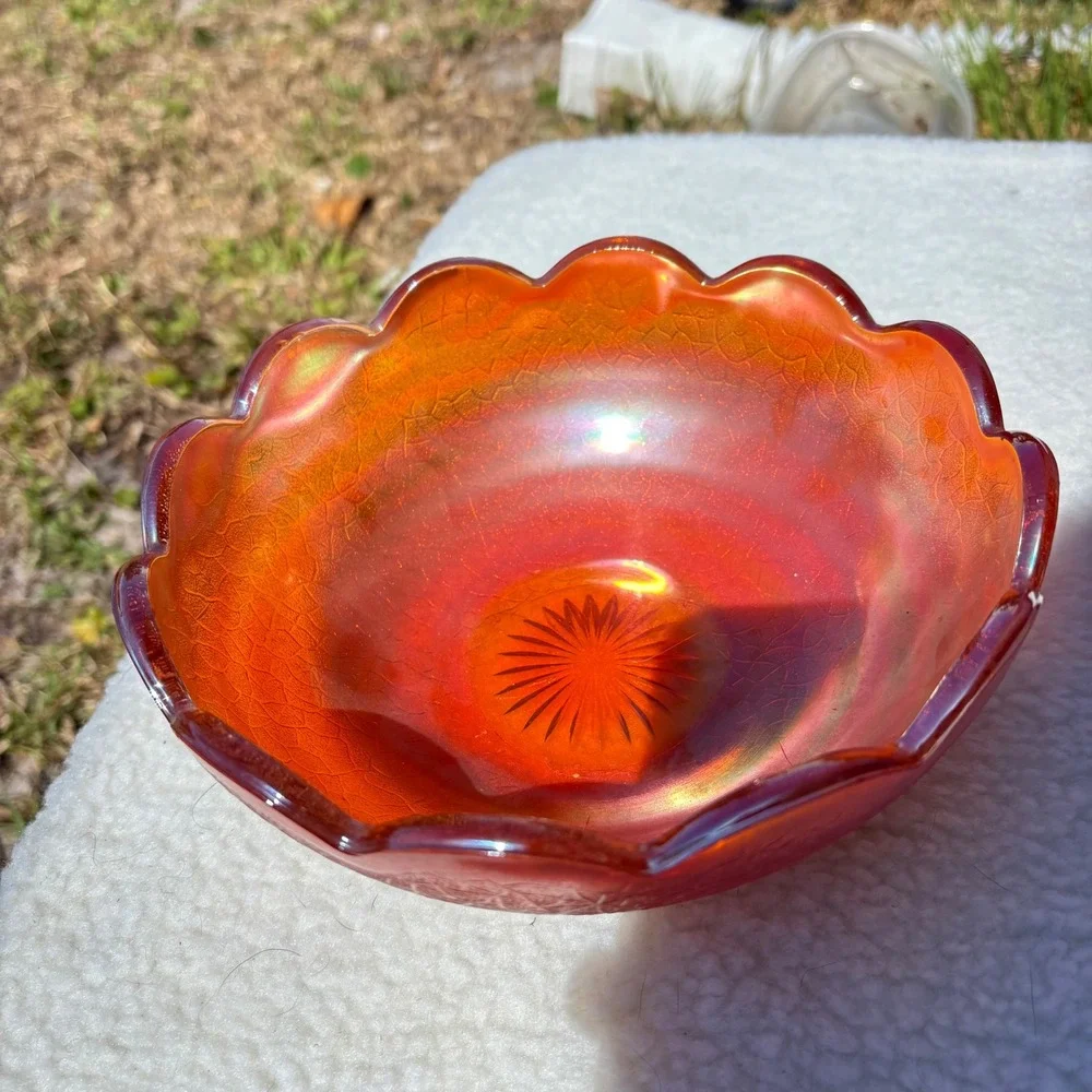 Jeannette Glass Carnival Bowl Marigold Crackle Scalloped Edge Vintage 7‎ inch